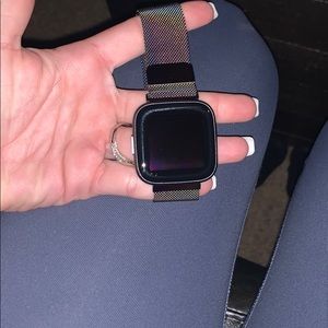 Fitbit versa 2